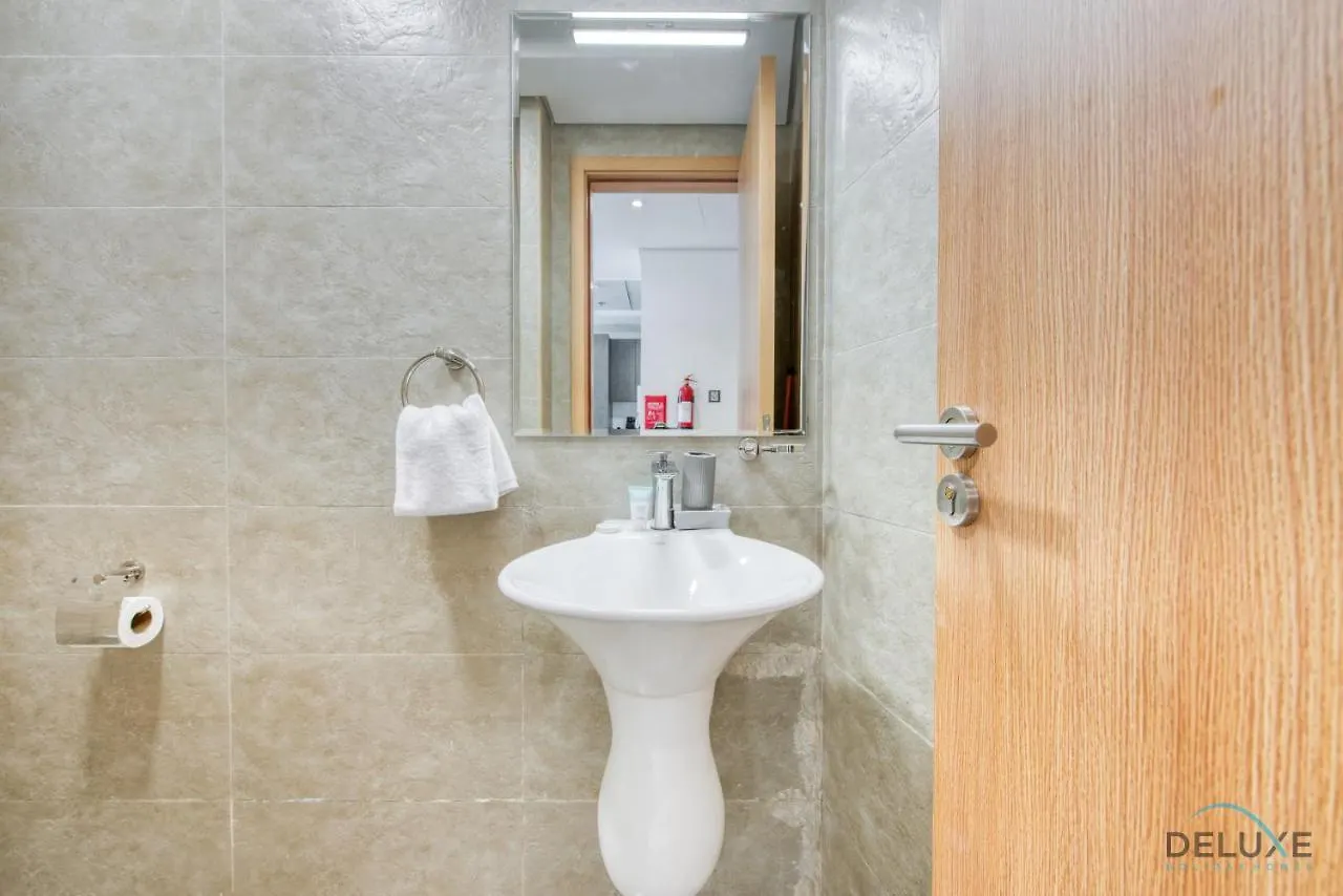 Upbeat 1Br At Pantheon Elysee Jumeirah Village Circle By Deluxe Holiday Homes Dubai Apartment