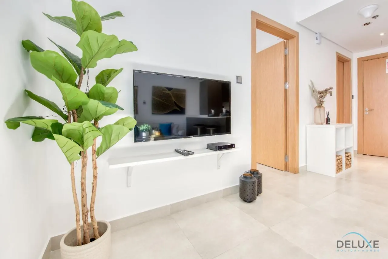 Upbeat 1Br At Pantheon Elysee Jumeirah Village Circle By Deluxe Holiday Homes Dubai Appartamento